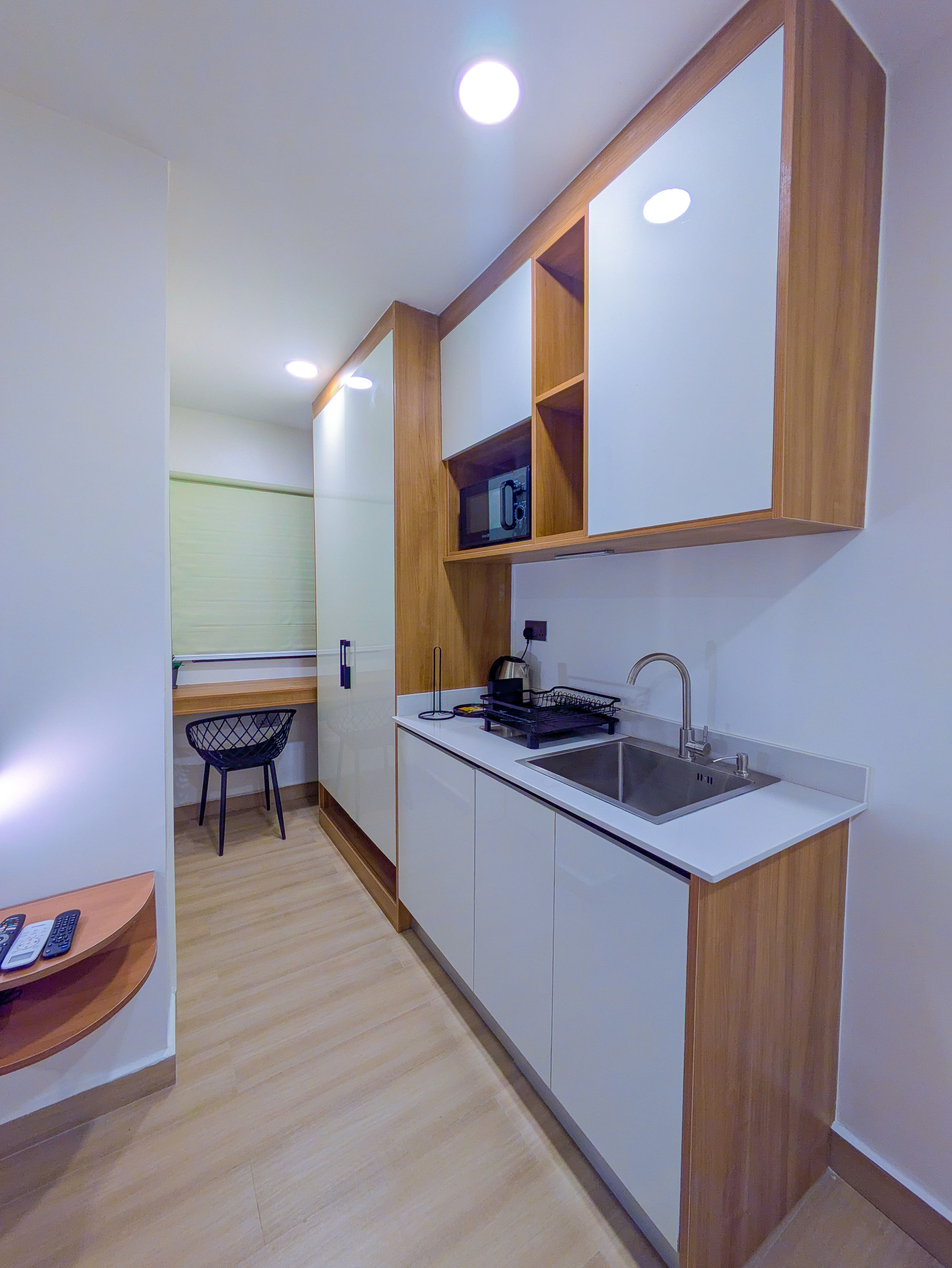 Studio Room 9