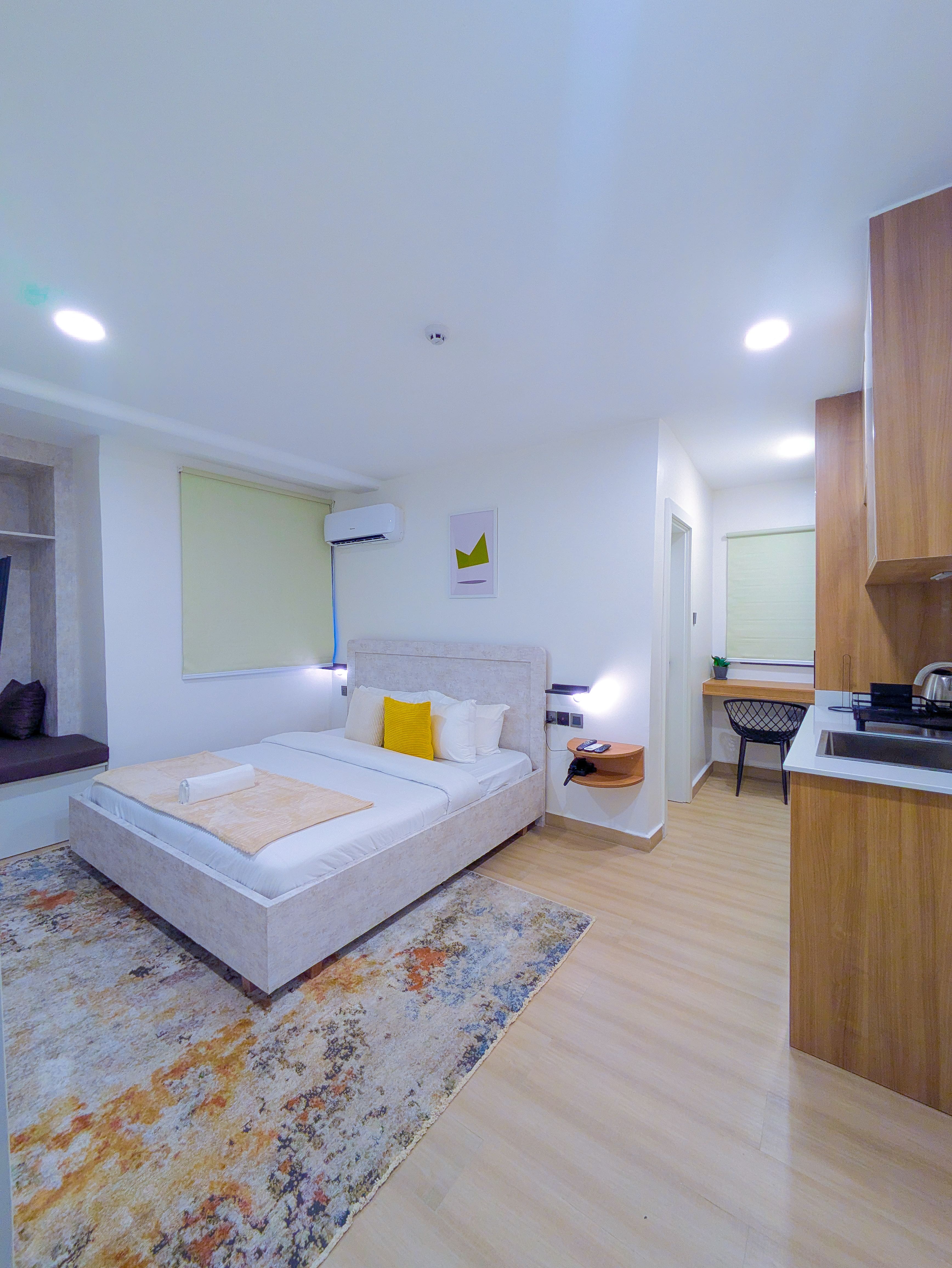 Studio Room 9 2