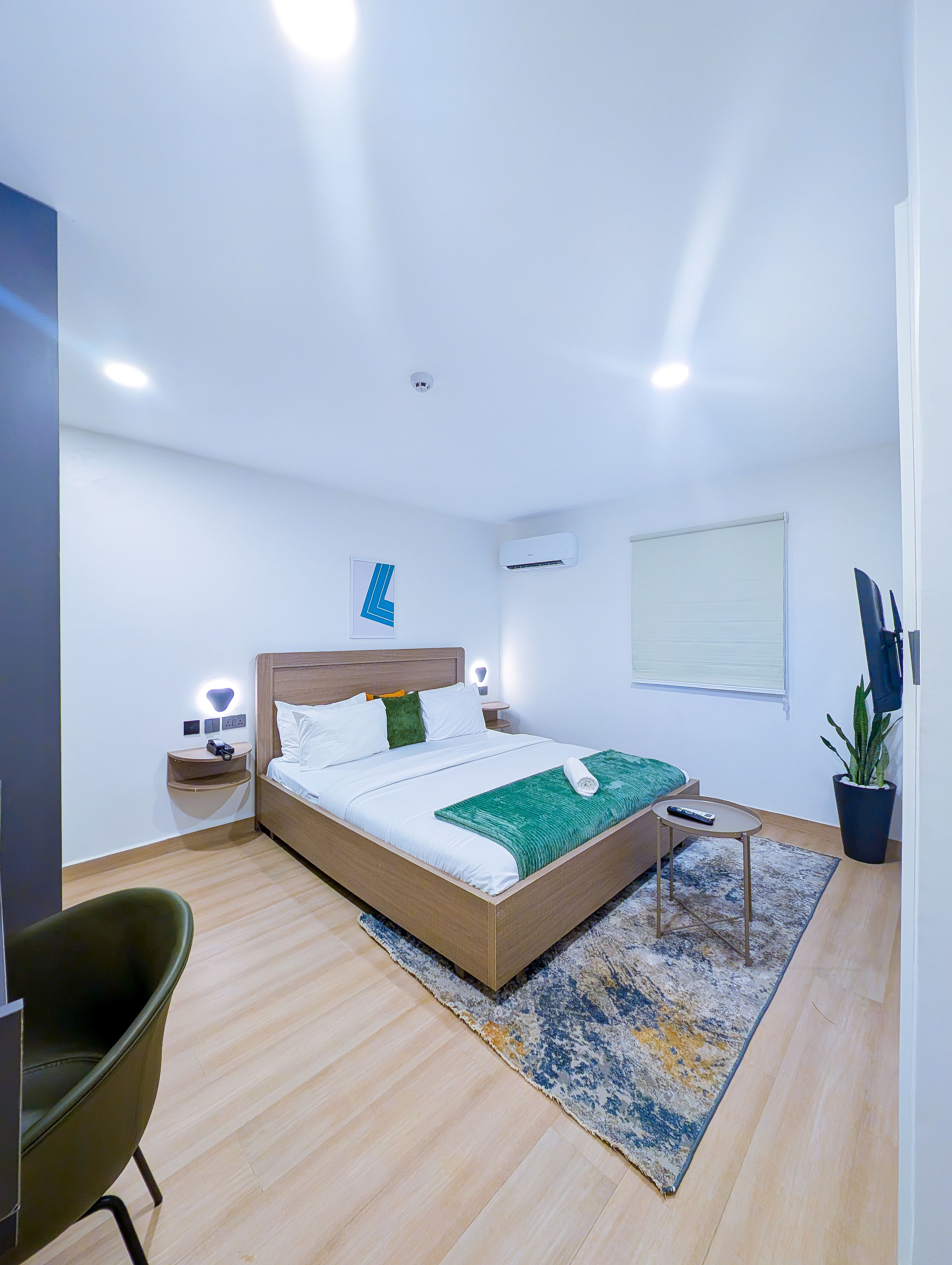 One Bedroom Room 3