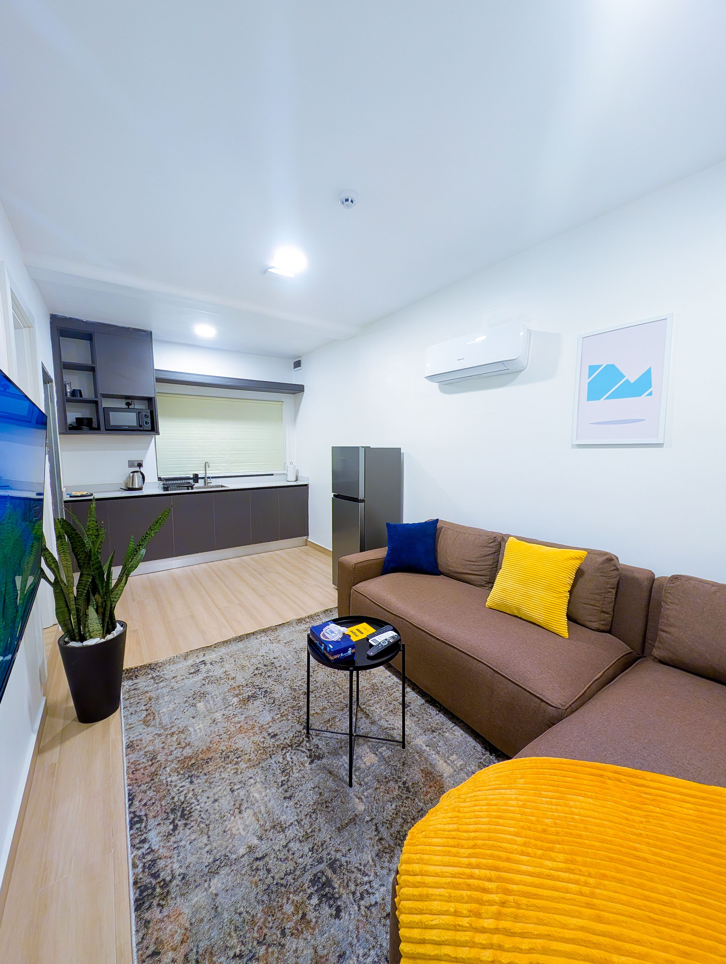 One Bedroom Room 3 2