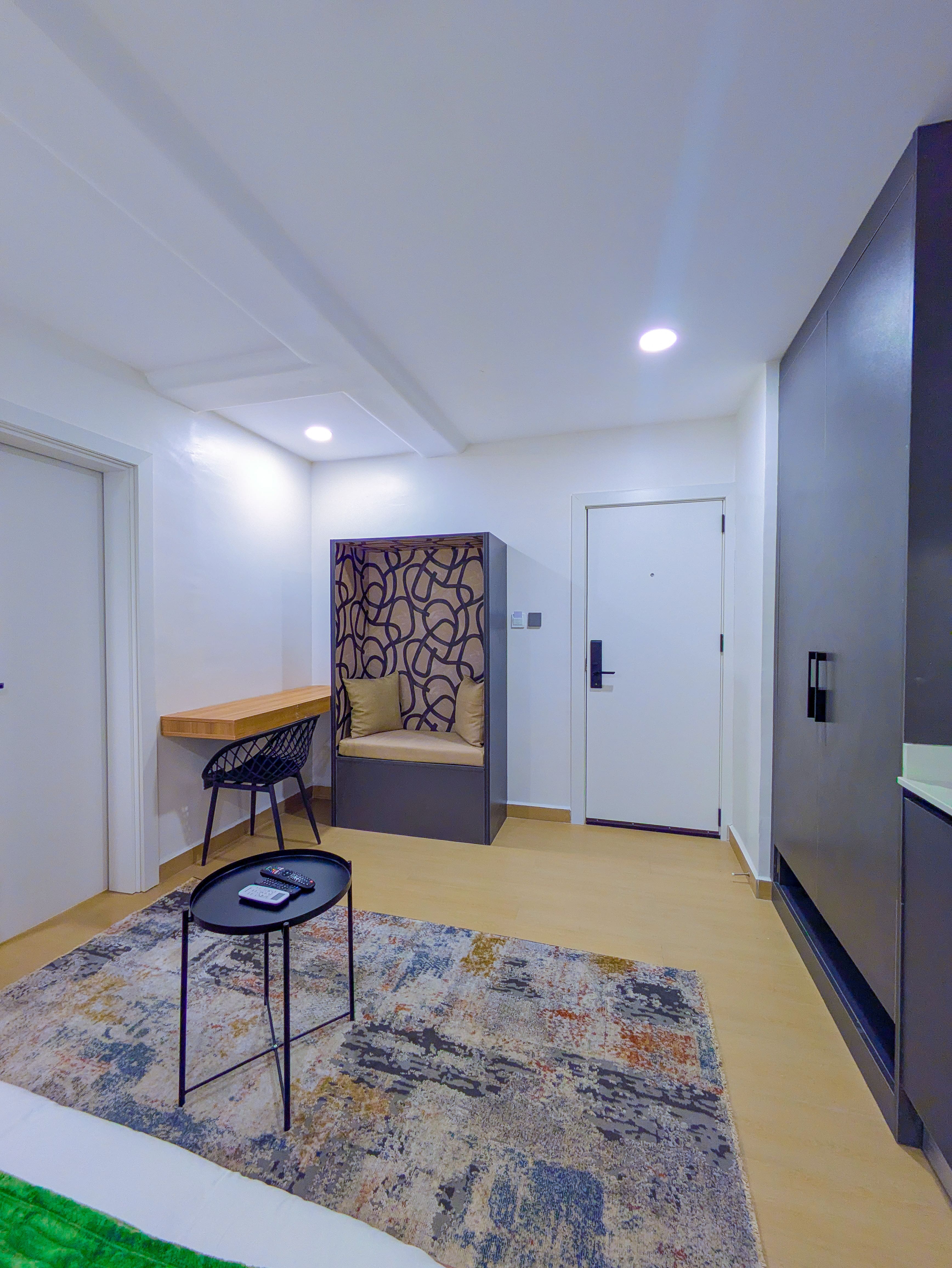 Studio Room 10 2