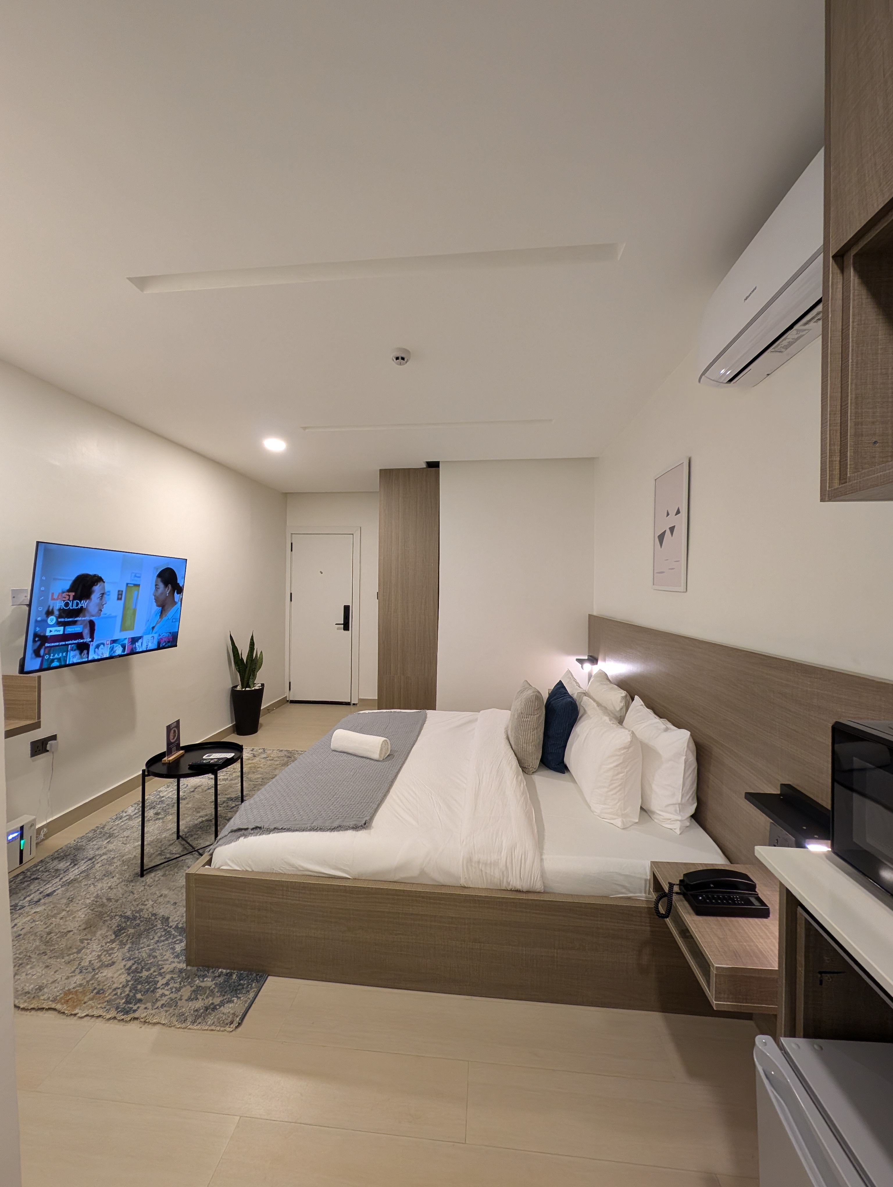 Studio Room 11