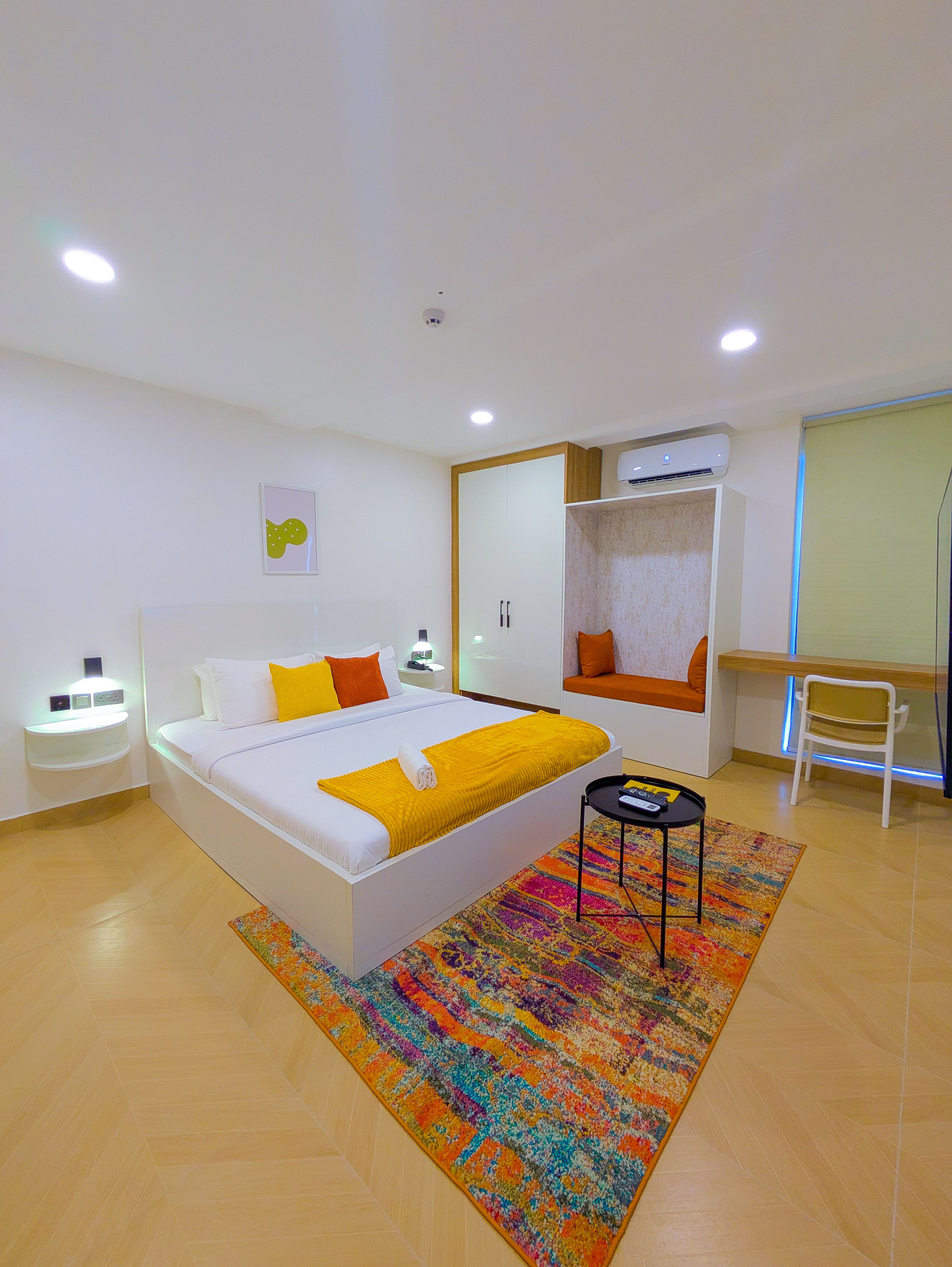 Studio Room 12 2
